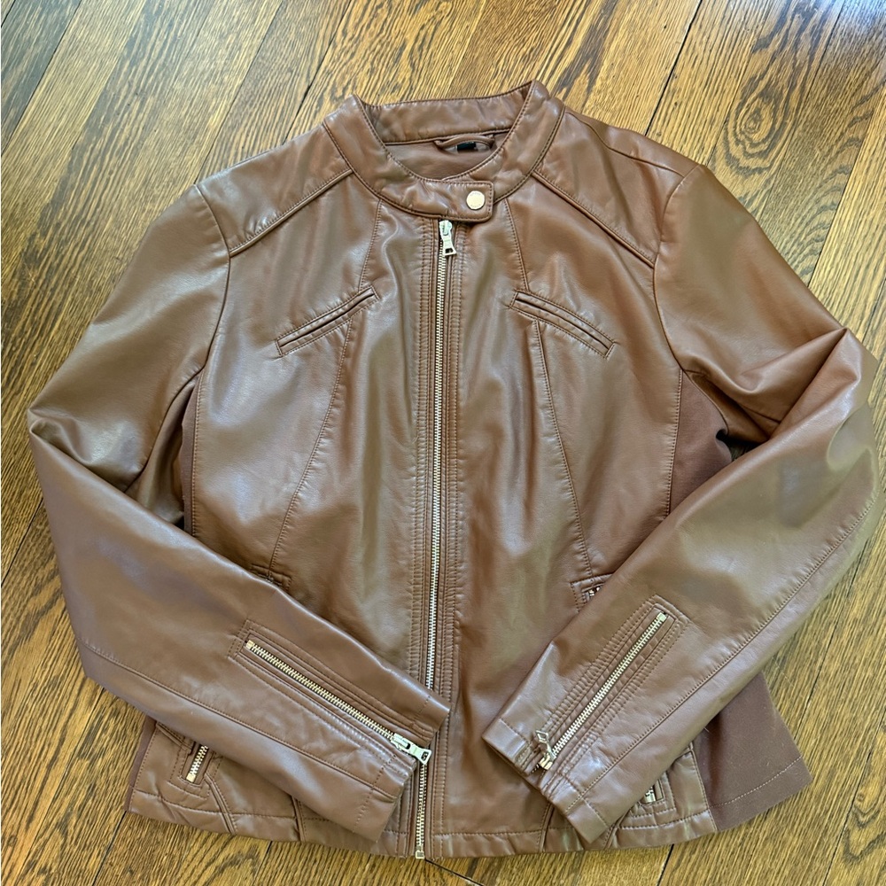 Guess Brown Leather Moto Jacket with Classic Design